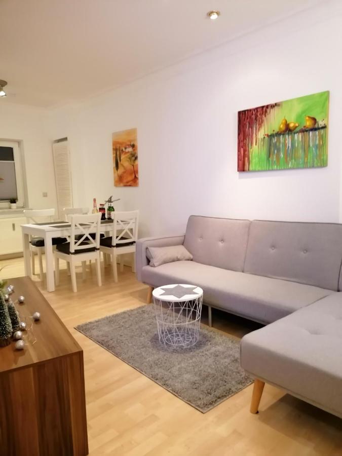 Schoene Wohnung, Zwei Schlafzimmer, Zentrumsnah, Erdgeschoss In Greifswald Eksteriør bilde
